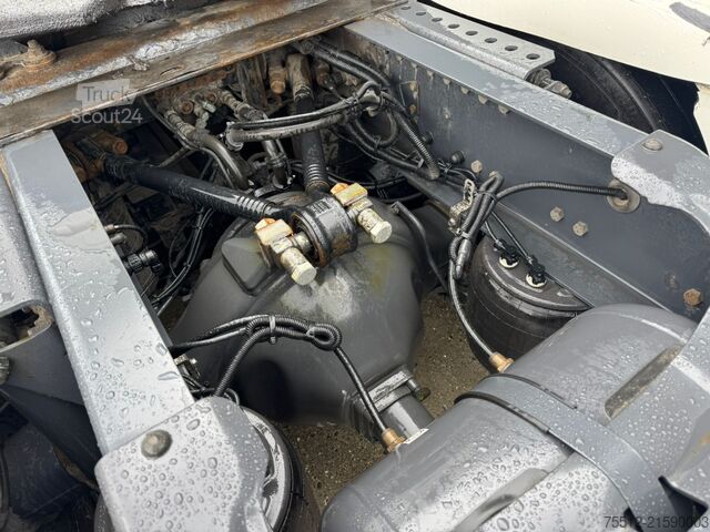 Standard-SZM Scania R450 / HighLine / Retarder / 2 Tanks / TUV: 3-2...