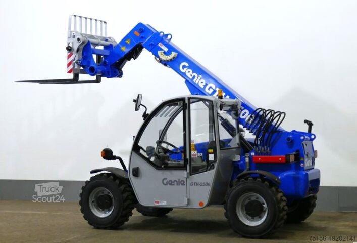 Телескопичен товарач Genie TEREX GTH 2506 II 4x4x4 6m/2.5t vgl. MT