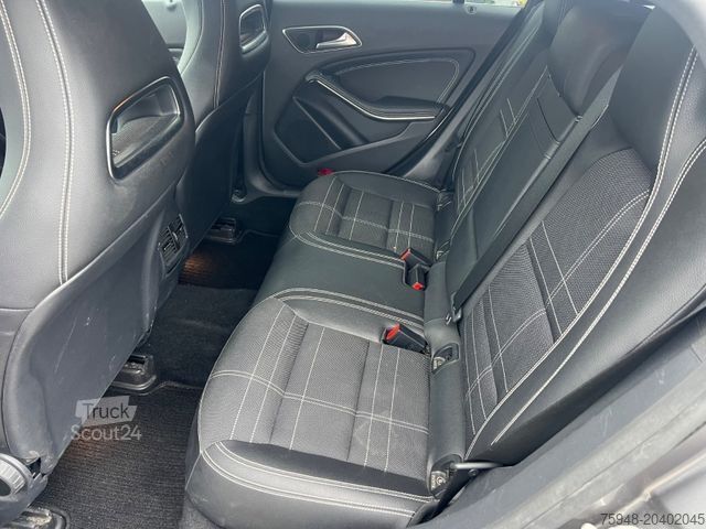 Minibus MERCEDES-BENZ CLA 200 CLA -Klasse Shooting Brake