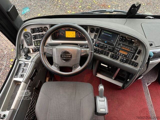 Λεωφορείο τουρισμού VOLVO 9900 HD 6x2 (9700*415 HD*Tourismo RHD)