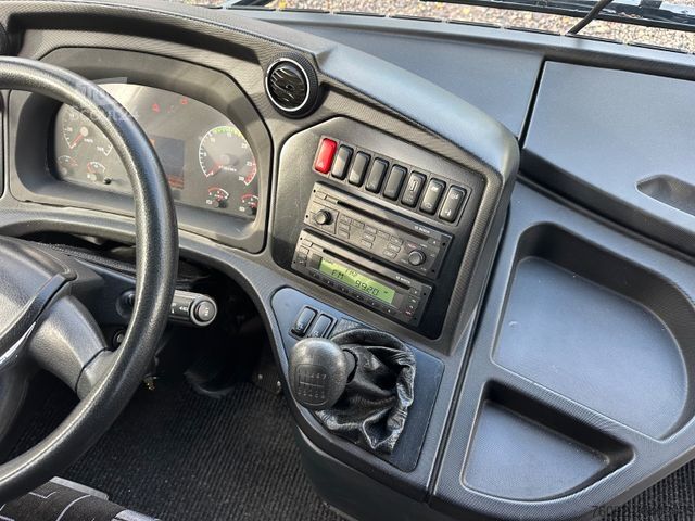 Minibus TEMSA MD9  (155 t.Km*34 Sitze)