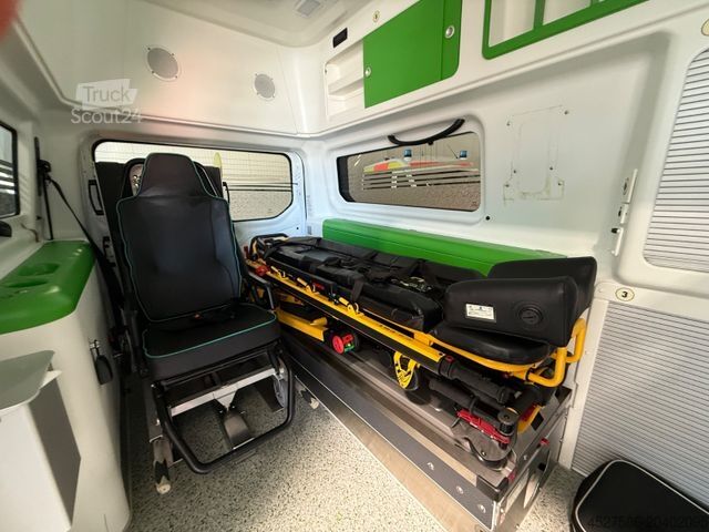 Feuerwehrfahrzeug FORD Transit Custom 340 L2H2*KTW*RTW*KRANKENTRANSPORT