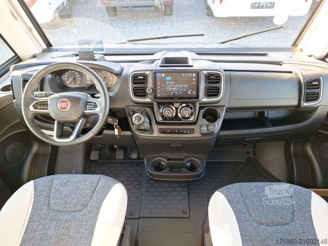 Entegre karavan WEINSBERG CaraCore 700 MEG Light