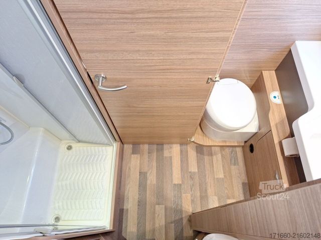 Entegre karavan WEINSBERG CaraCore 700 MEG Light