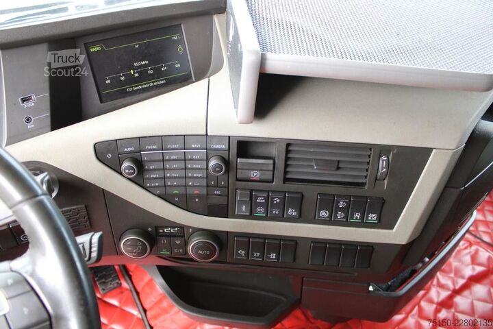 Autonkuljetusauto VOLVO FH 500 6x2 LL Plattform mit Radmulden Nr.: 312