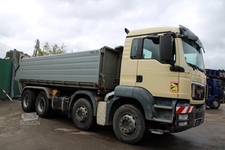 Autocamion basculant tridirecțional MAN TGS 35.400 8x4 - KIPPER / BETONMISCHER Nr.: 954