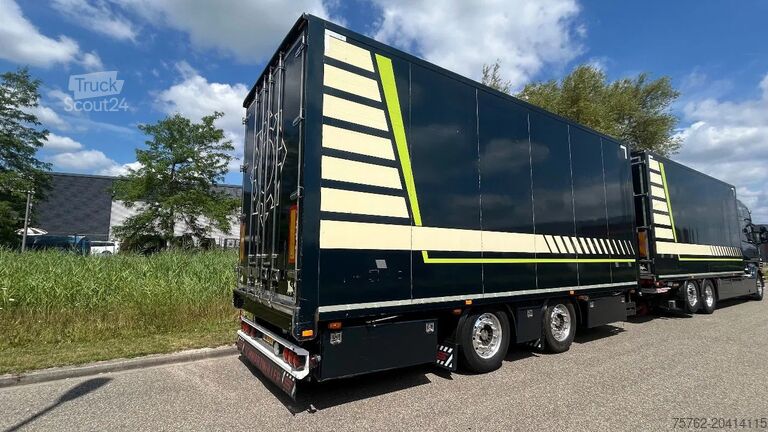 валіза Schwarzmüller 2 x moeyersons Kasten opbouw , vouw wand , lift...