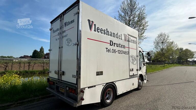 Μεταφορά σε ψύξη/κατάψυξη DAF LF 45.160 meat box | Thermo king | manuel gearb...