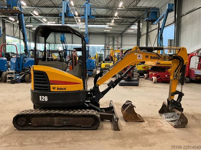 Mini bager Bobcat E 26