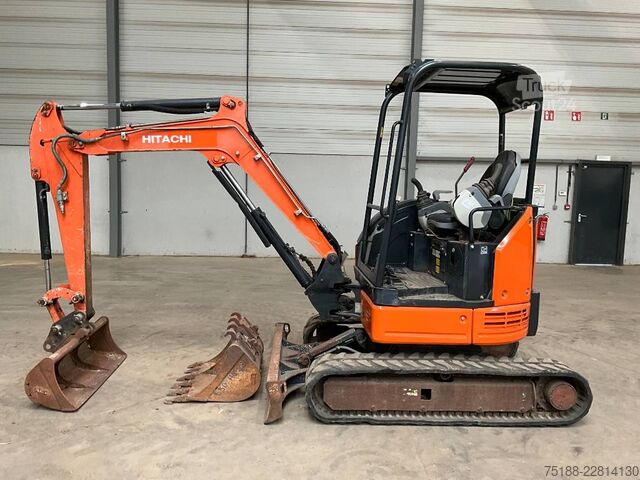 Mini bager Hitachi ZX 26 U-5A
