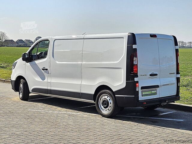 High-roof van RENAULT TRAFIC 2.0 DCI L2H1 Camera Trekhaak