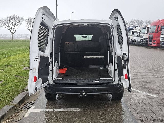 Suitcase RENAULT KANGOO 1.5 NAP Navi Euro6 Airco