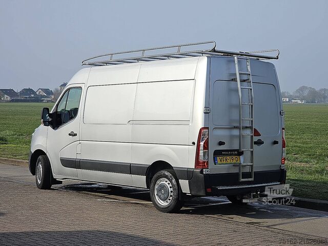 High-roof van RENAULT MASTER 2.3 L2H2 Imperiaal NAP!