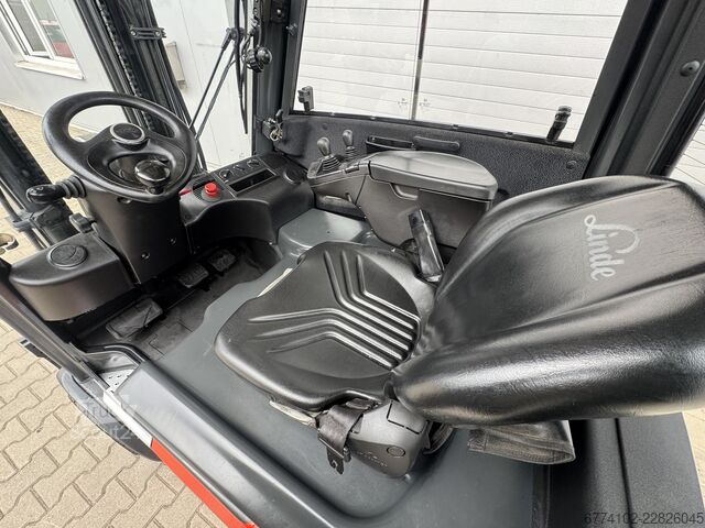 Elektryczny – 4 koła Linde E18PH  + Ladegerät NEU 48120 --EK