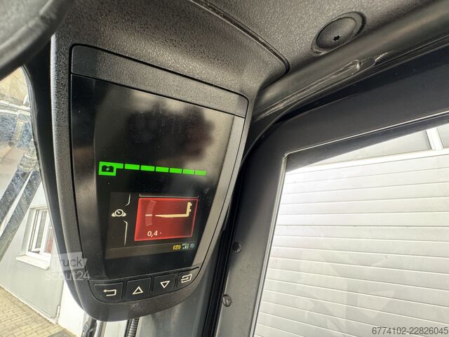 Elektryczny – 4 koła Linde E18PH  + Ladegerät NEU 48120 --EK