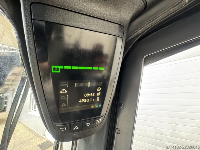 Elektryczny – 4 koła Linde E18PH  + Ladegerät NEU 48120 --EK