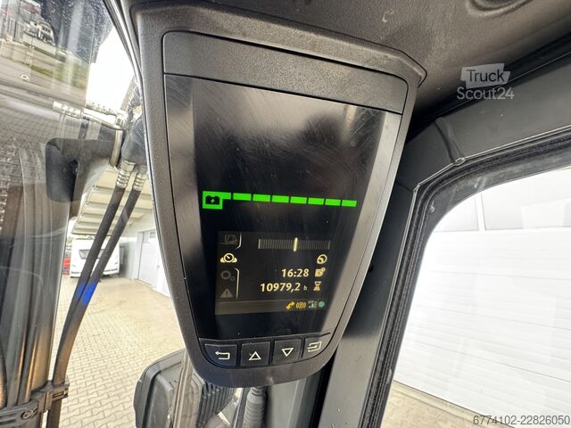 Elektryczny – 4 koła Linde E30/600HL