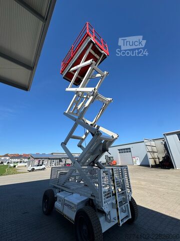Elevador de tesoura JLG 3369LE--EK