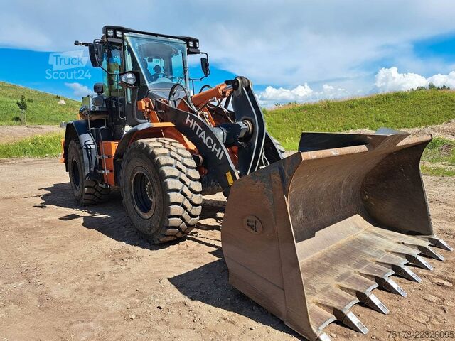 Încărcător pe roți HITACHI ZW 180-7 Radlader
