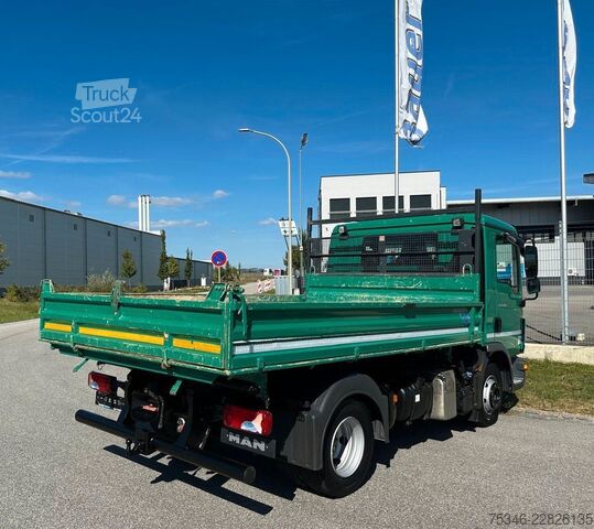 Kippi pakettiauto MAN TGL8.220Meiller/3-Sitze/NL2,9To/2xAHK/72 tkm/Top