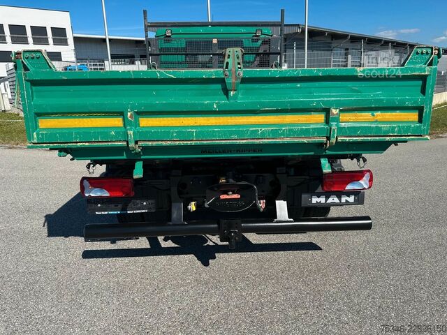 Kolmisuuntainen kippiauto MAN TGL8.220Meiller/3-Sitze/NL2,9To/2xAHK/72 tkm/Top