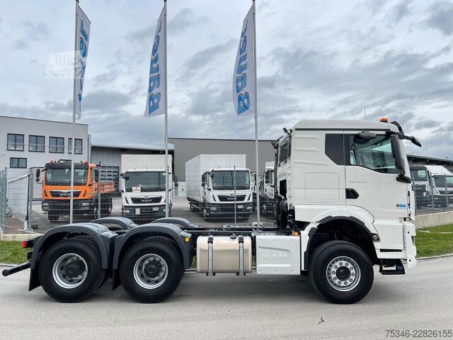 Стандартный седельный тягач MAN TGS 33.510 BB 6x4 FG/RS 3,30m/59 to./NA/AHK/Neu
