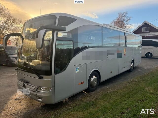 Autokar Mercedes-Benz Tourismo. 45+2 miejsc. OBEJRZYJ WIDEO Mercedes-Benz Tourismo Tour Bus. 45+2 seats. WATCH VIDEO