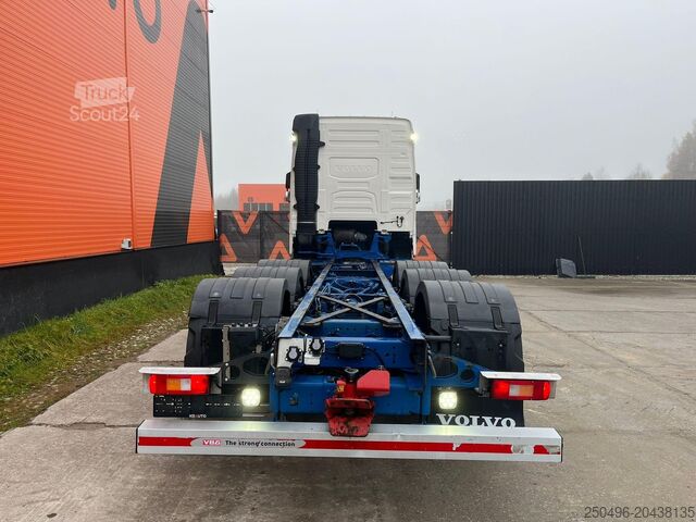Kabina na šasiji Volvo FH 540 8x4*4 CHASSIS L=7137 mm