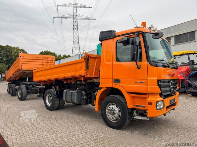 Tresidig tipplastbil MERCEDES-BENZ 2048 Actros MP2 + Kögel AK24