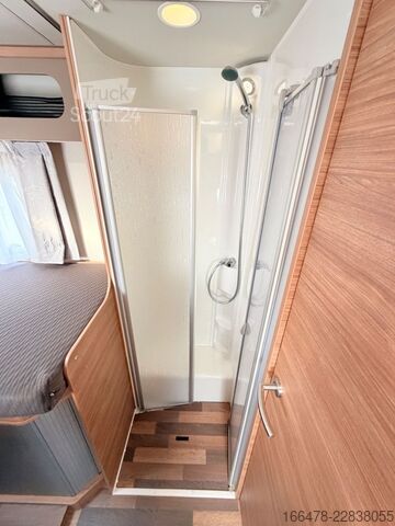 Camper semintegrato WEINSBERG CaraSuite 700 ME Einzelbetten-Hubbett-Automatik