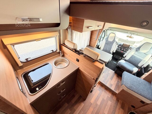 Camper semintegrato WEINSBERG CaraSuite 700 ME Einzelbetten-Hubbett-Automatik