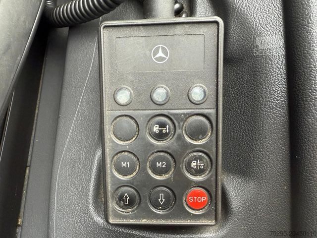 Fourgon isotherme frigorifique MERCEDES-BENZ Atego 816 Tiefkühl ThermoKing V-700 Max 1. Hand