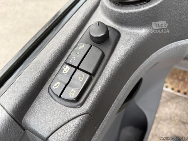 Fourgon isotherme frigorifique MERCEDES-BENZ Atego 816 Tiefkühl ThermoKing V-700 Max 1. Hand