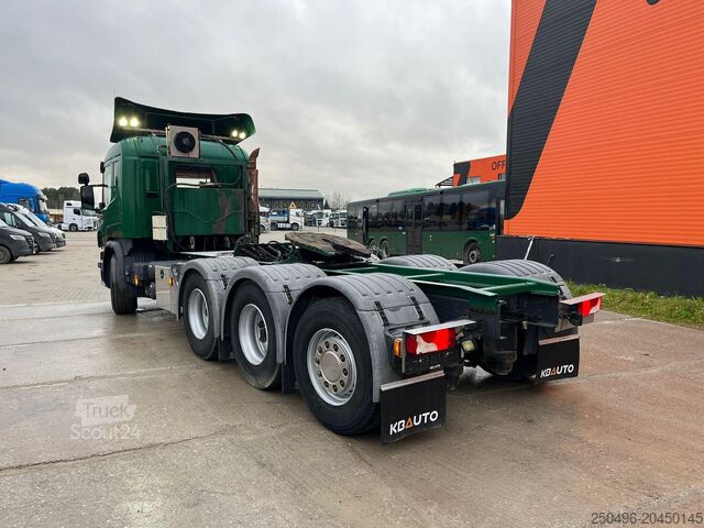 Štandardný traktor Scania P 450 8x4*4 HYDRAULICS