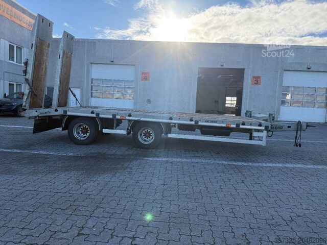 Zwiastun platformy Kel-Berg Low loader trailer / Tieflader / Maskinkærre