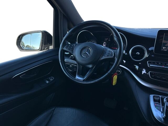 Autobus wielofunkcyjny MERCEDES BENZ Classe V - W447 2014 - V 250 d Premium 4matic EL auto