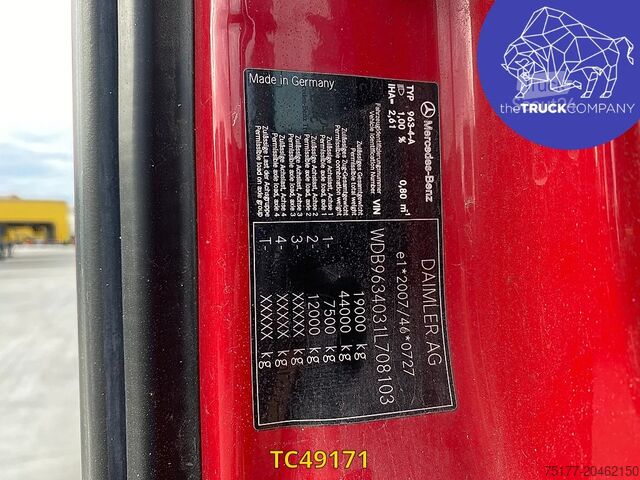 Standard-SZM Mercedes-Benz Actros 1842