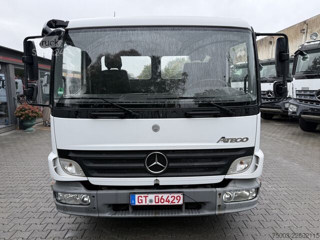 Φορτηγό pick-up Mercedes-Benz Atego 813