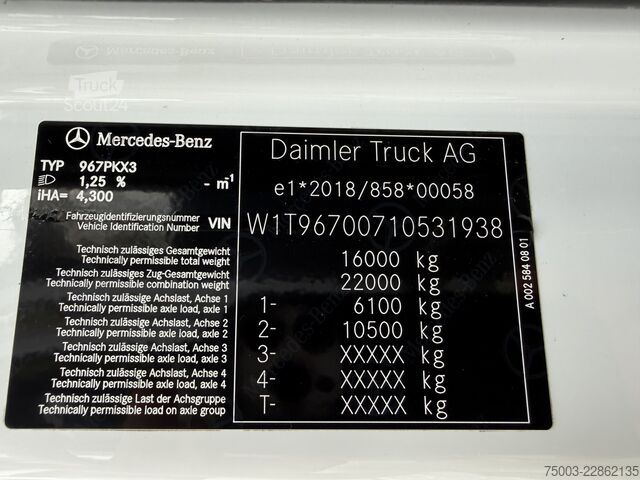 Кран-манипулятор на шасси грузовика Mercedes-Benz Atego 1623 4X2 Kran Fassi F135