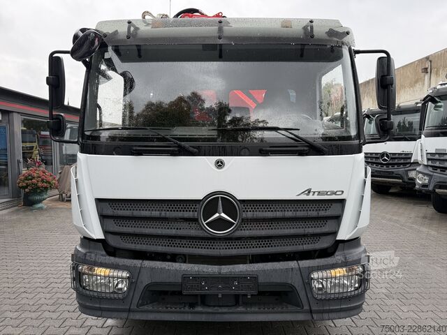 Вантажівка з відкритою платформою Mercedes-Benz Atego 1623 4X2 Kran Fassi F135