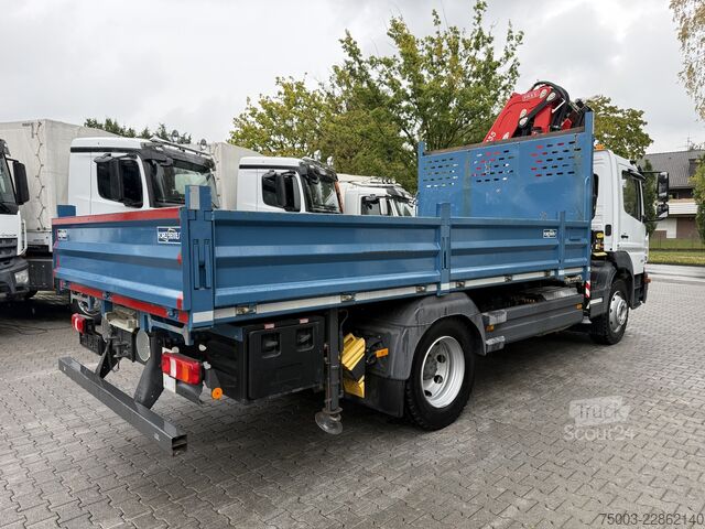 Вантажівка з відкритою платформою Mercedes-Benz Atego 1623 4X2 Kran Fassi F135