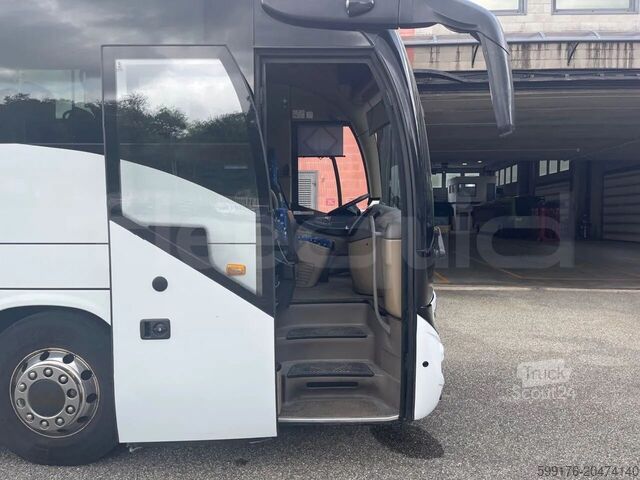 Touring car IVECO Magelys