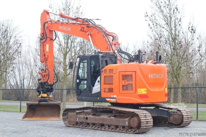 Pelle sur chenilles Hitachi ZX225 US LC-6 | ROTOTILT | BUCKET | GOOD CONDITION