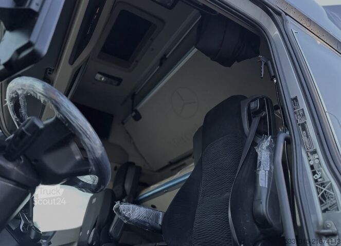 Trattore stradale standard Mercedes-Benz Actros 1853