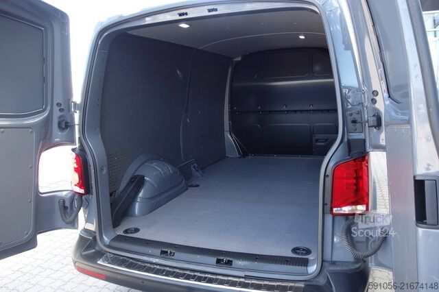 Furgoneta Volkswagen T6.1 Transporter Lang Kasten LED/STDHZG/AHK/ACC