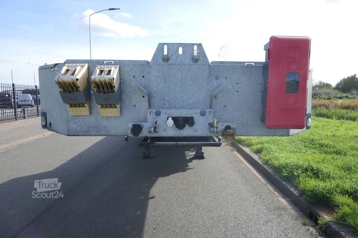 Semi-remorque surbaissée Max Trailer F-S43-1AAF | Hydraulic bed | Moveable hydraulic...