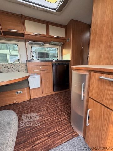 Pick-up camperunit HYMER/ERIBA NOVA 532 Wohnwagen Doppelbett Markise Mover TOP