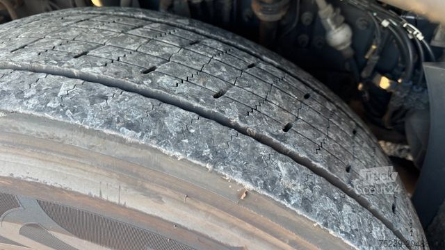 Koelwagen VOLVO FM 410 Kühlkoffer Carrier Supra 950 U LBW