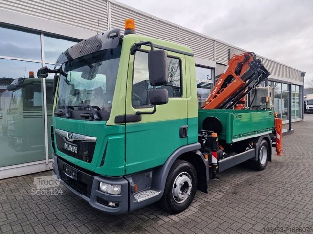 Fourgon pick-up MAN TGL 8.250 Prische Kran Funk 4 Punkt 8900 KM neuw