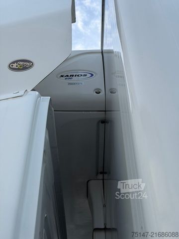 Furgoneta frigorífica MERCEDES-BENZ 821 L Atego 3-Sitz Tempomat LBW 1500 kg